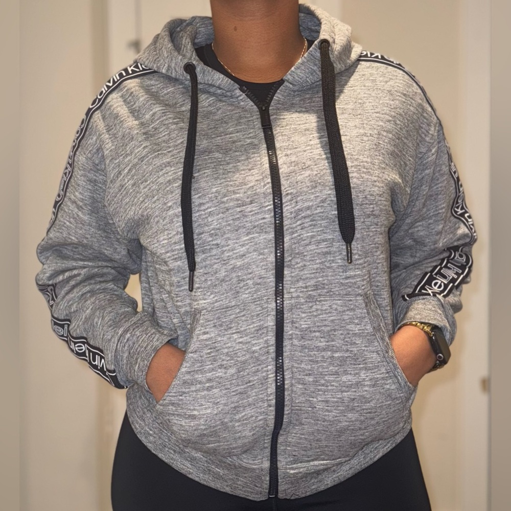 Calvin‎ Klein Women's Heather Gray Zip-Up Hoodie